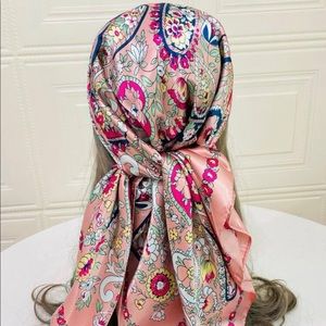 Pink paisley print fashion scarf